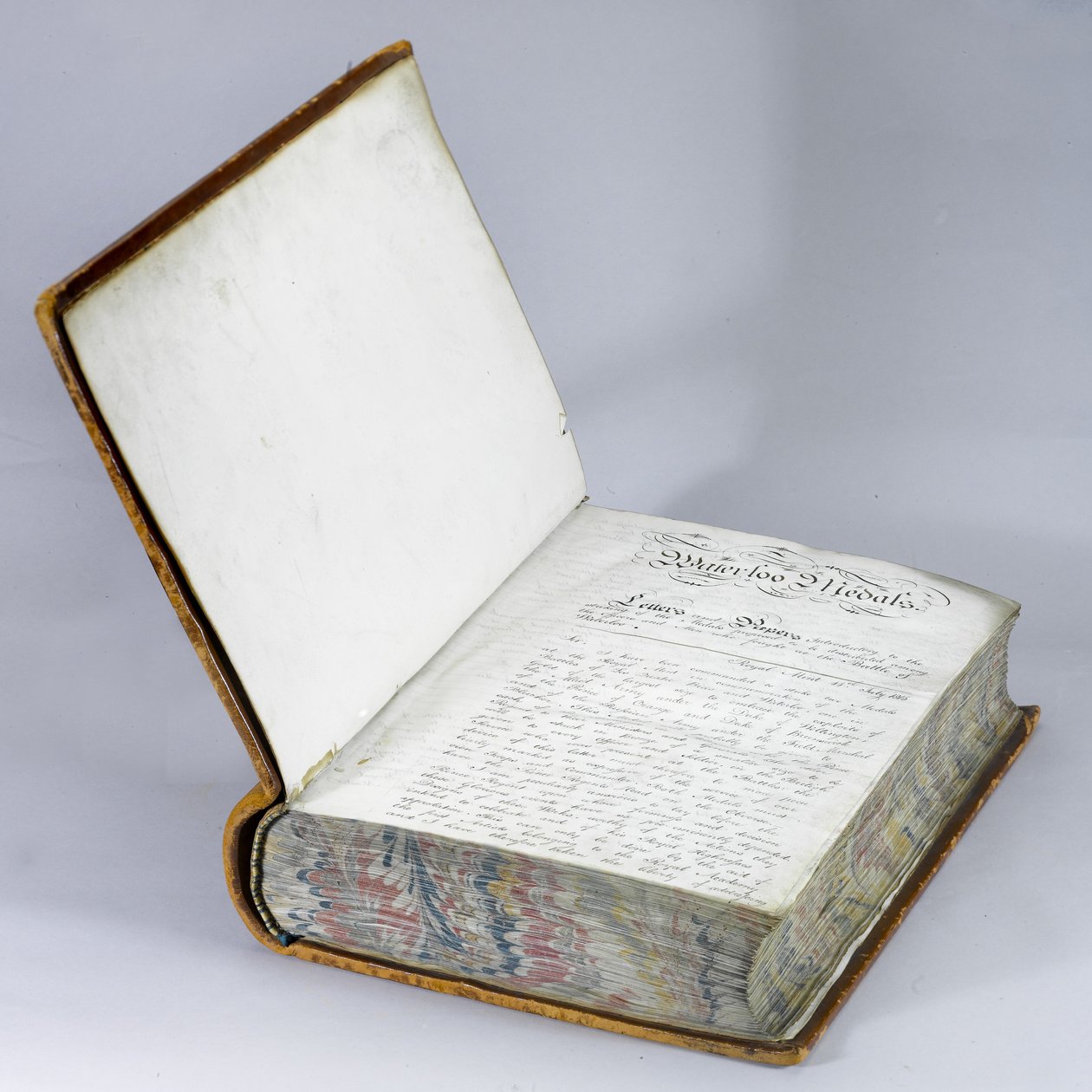 Waterloo-mitalirulla, n. 1815 (kynä ja muste paperille nahkasidoksessa) tekijältä English School