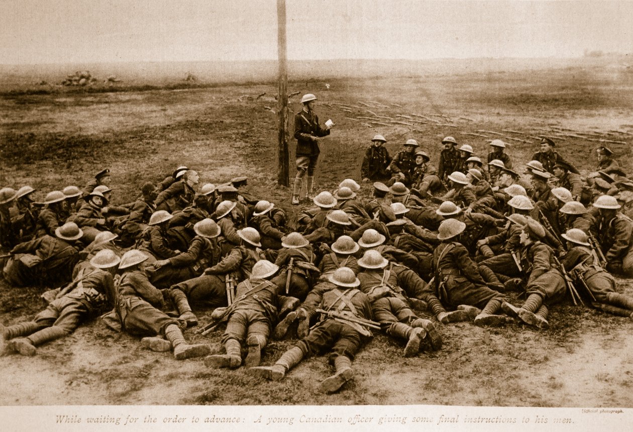 Odottaessaan tilauksen etenemistä, 1914-1919 tekijältä English School