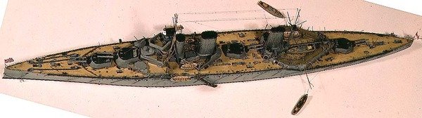 Norman Onghin HMS Lion (malli) tekijältä English School English School