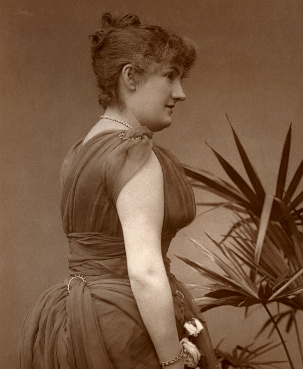 Neiti Edith Woodworth, brittiläinen näyttelijä, 1888 tekijältä Ernest Barraud