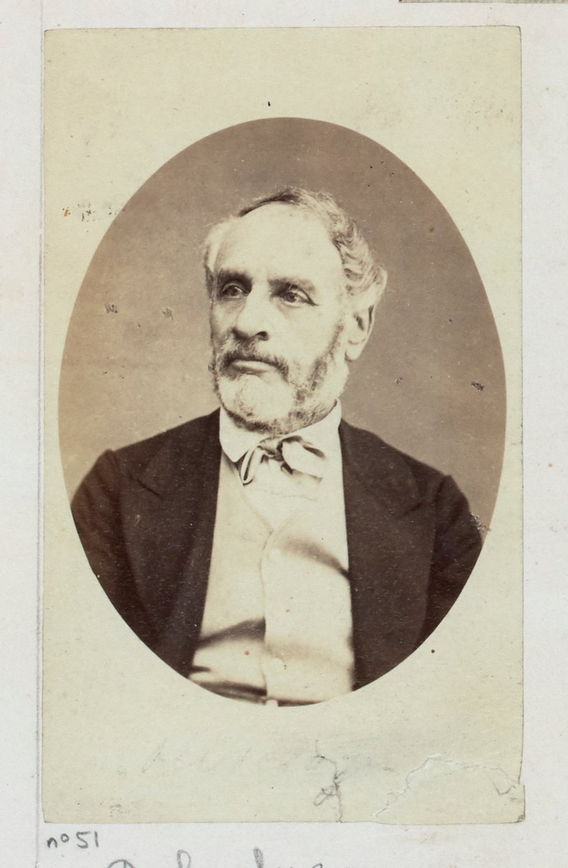 Delescluze Louis Charles (1809-1871). Toimittaja, joka sai vallankumouksellisten demokraattisten ja yhteiskunnallisten ajatustensa (1830) vuoksi useita tuomioita (sakkoja) ja joutui vankeuteen (Cayenne). Valittiin kommuunin neuvostoon, komitean jäsen... tekijältä Etienne Carjat
