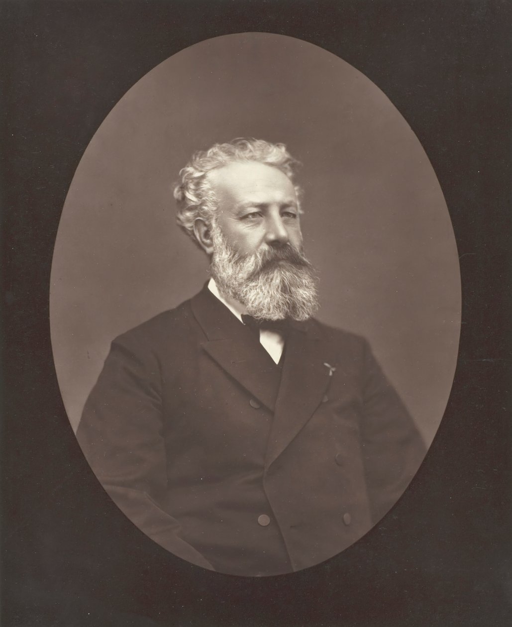 Jules Verne, c. 1876. tekijältä Etienne Carjat