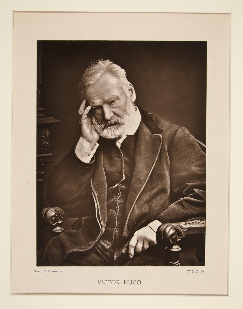 Victor Hugo, julkaisusta La Galerie Contemporaine tekijältä Etienne Carjat