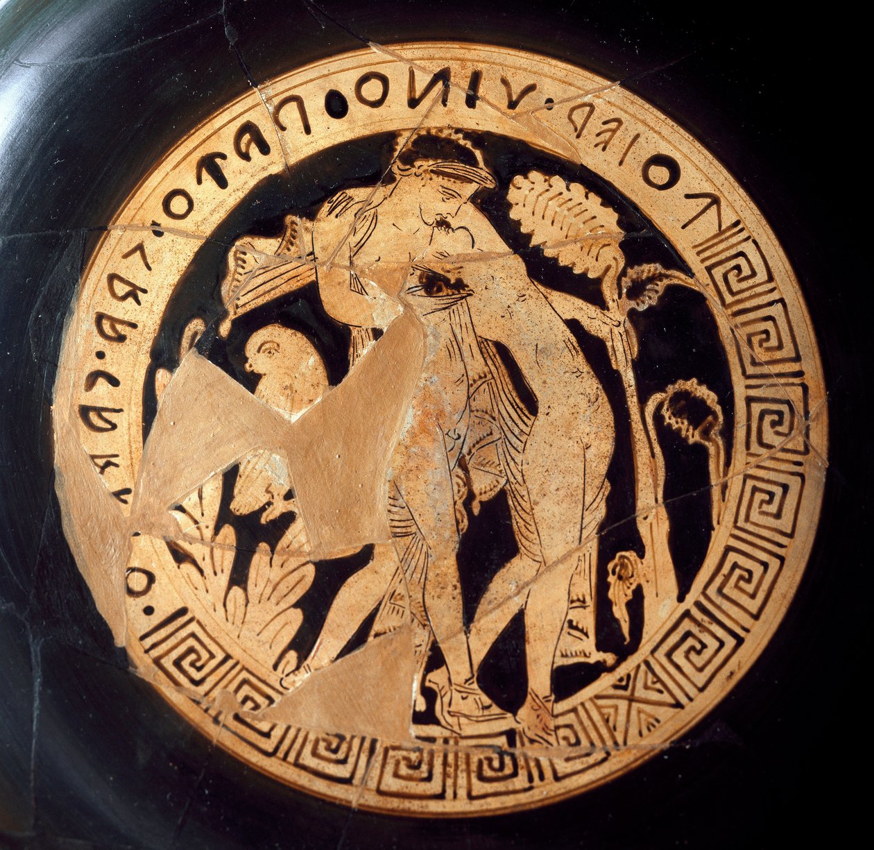 Etruskien antiikki: yksityiskohta kylixistä, joka edustaa Dionysosta ja Arianea. Falerii Veteres (Civita Castellana) 6. vuosisadalta eKr. Rooma, Villa Giulian kansallismuseo tekijältä Etruscan