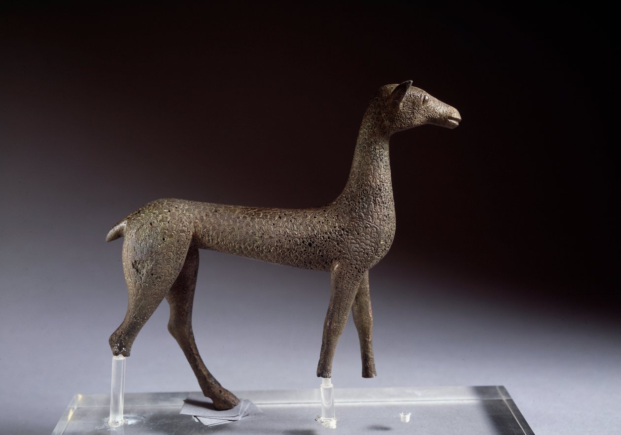 Etruskien taide: fawn tekijältä Etruscan