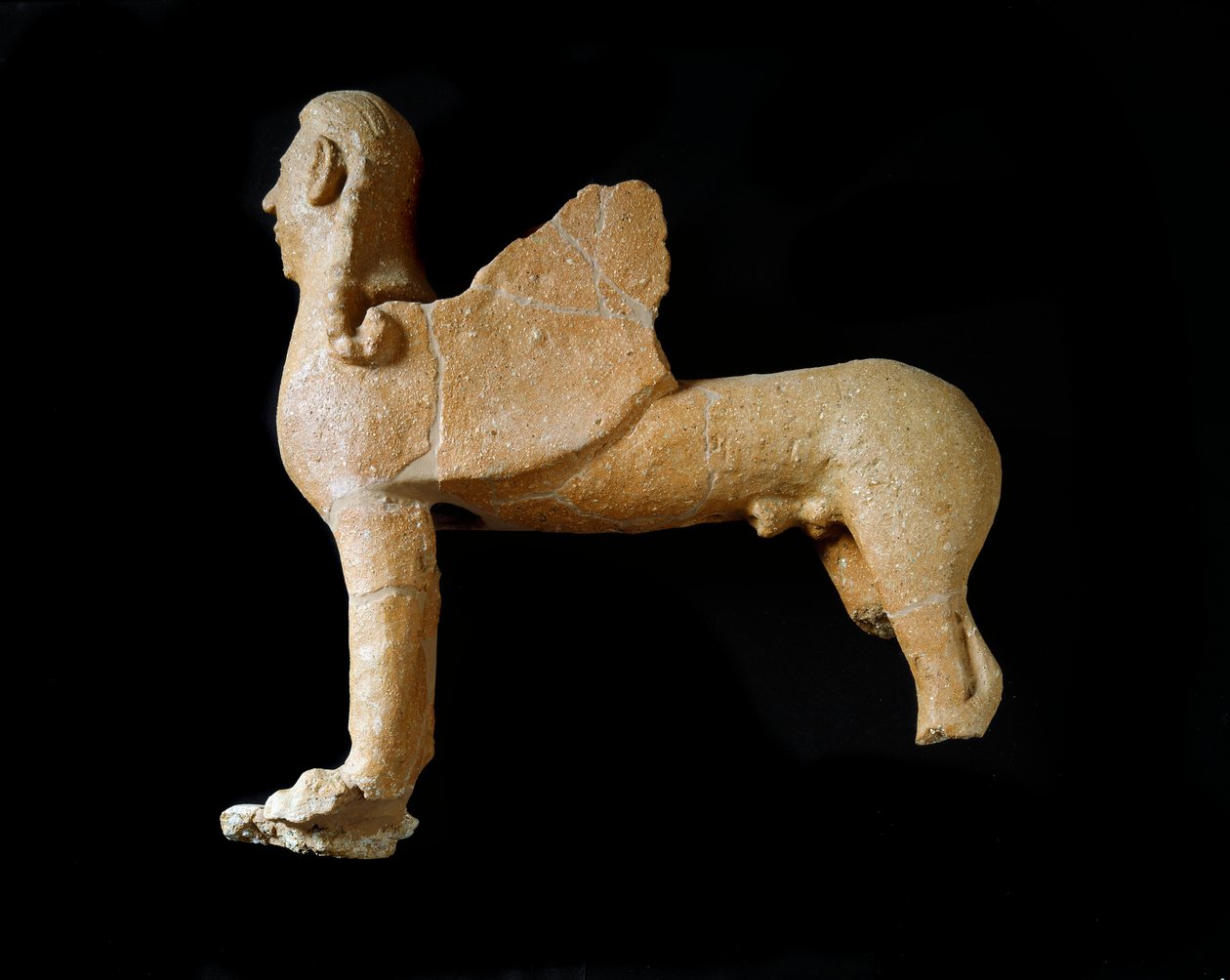 Etruskien sivilisaatio: terrakottasfinksi. 550-530 eaa. Murlon 2. palatsista. Depositi Soprintendenza Archeologica del 