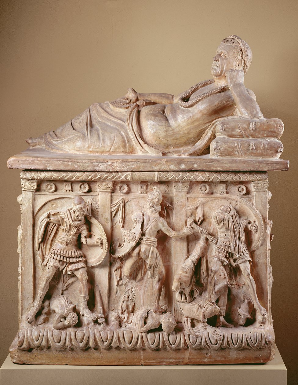 Cierary Urn, 2. vuosisadalla eKr. (terrakotta monivärisellä värillä) tekijältä Etruscan Etruscan