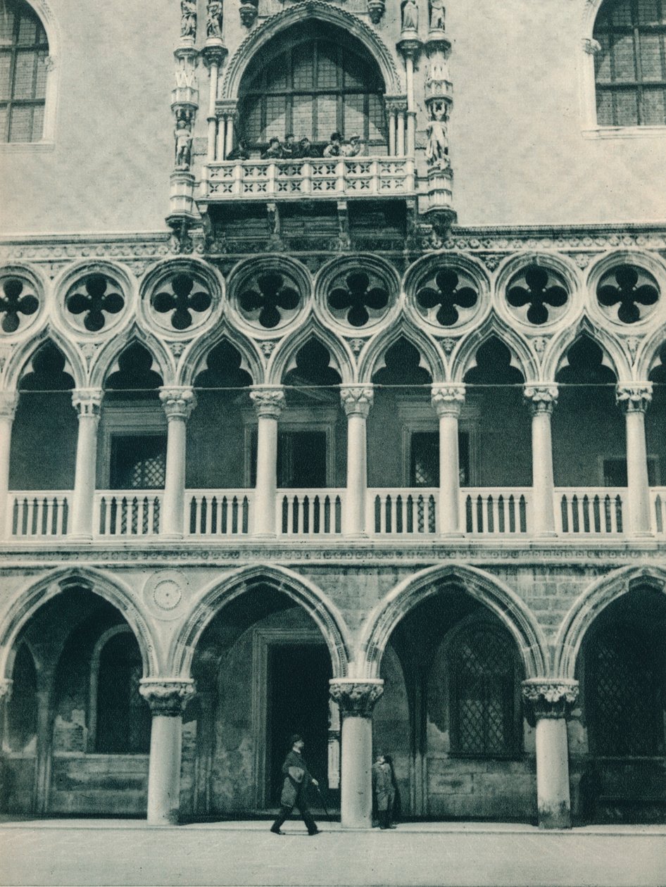 Osa Doges-palatsia, Venetsia, Italia, 1927 tekijältä Eugen Poppel