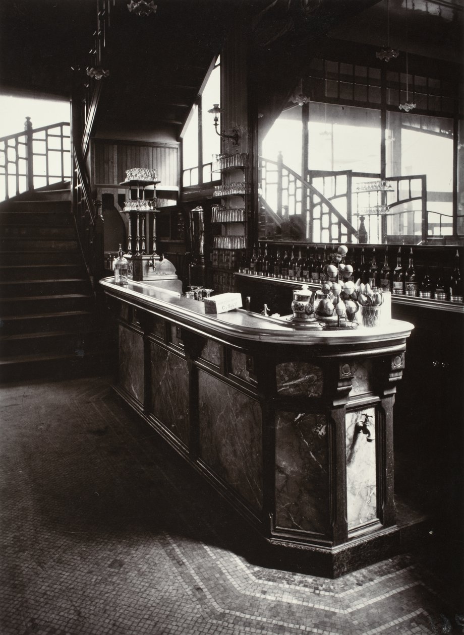 Kabareebaari tekijältä Eugène Atget