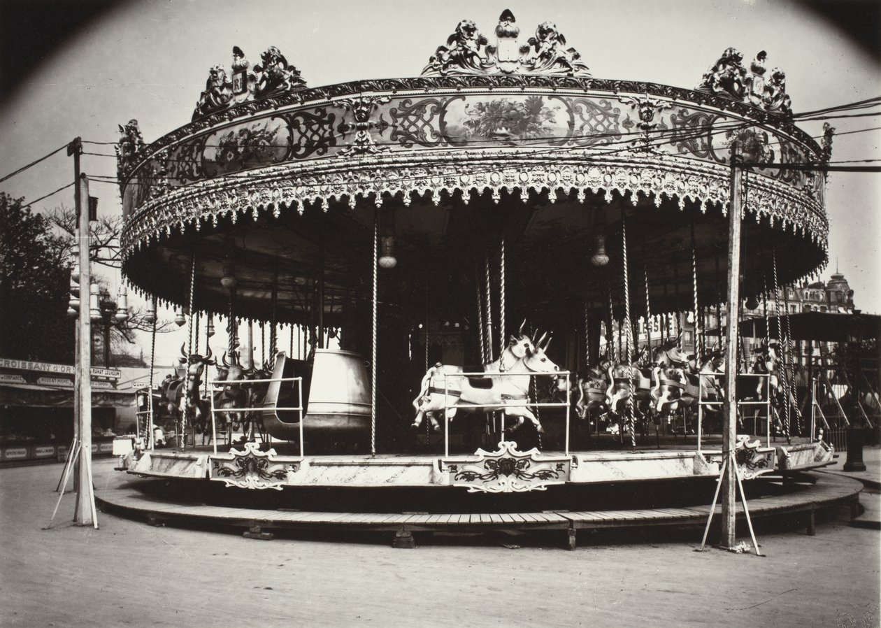 Karuselli tekijältä Eugène Atget