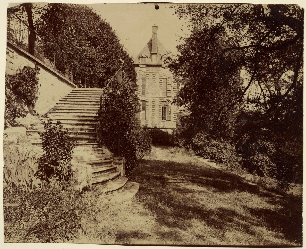 Courbevoie, vanha Belle Gabrielleksi kutsuttu linna tekijältä Eugène Atget