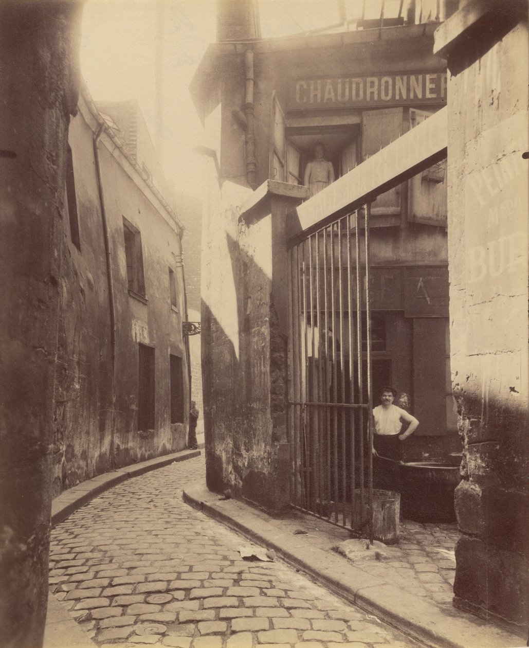 Passage de la Réunionin sisäänkäynti, Rue du Maure 1 ja 3, 3. kaupunginosa tekijältä Eugène Atget