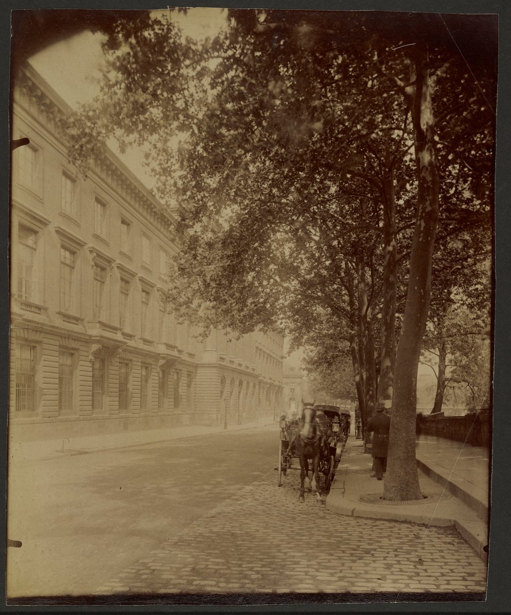 La Monnaie tekijältä Eugène Atget