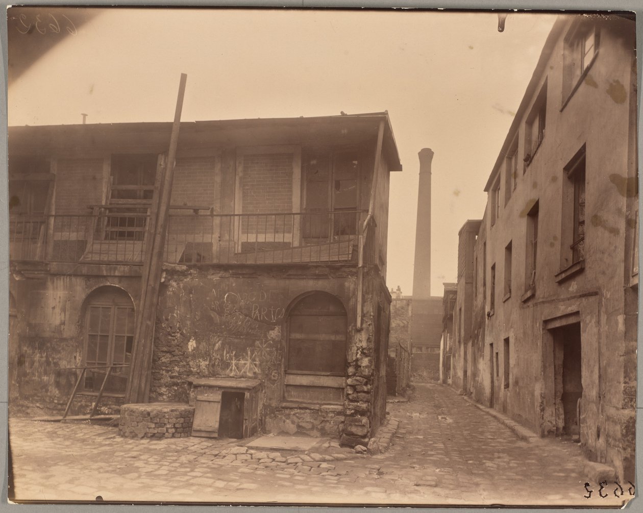 Passage Moret, Gobelins-kuja tekijältä Eugène Atget
