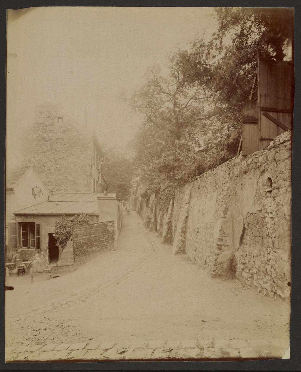 Rue Saint-Vincent, Montmartre tekijältä Eugène Atget