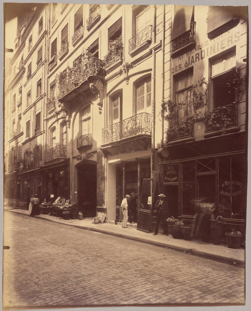 Rue du Petit-Pont tekijältä Eugène Atget