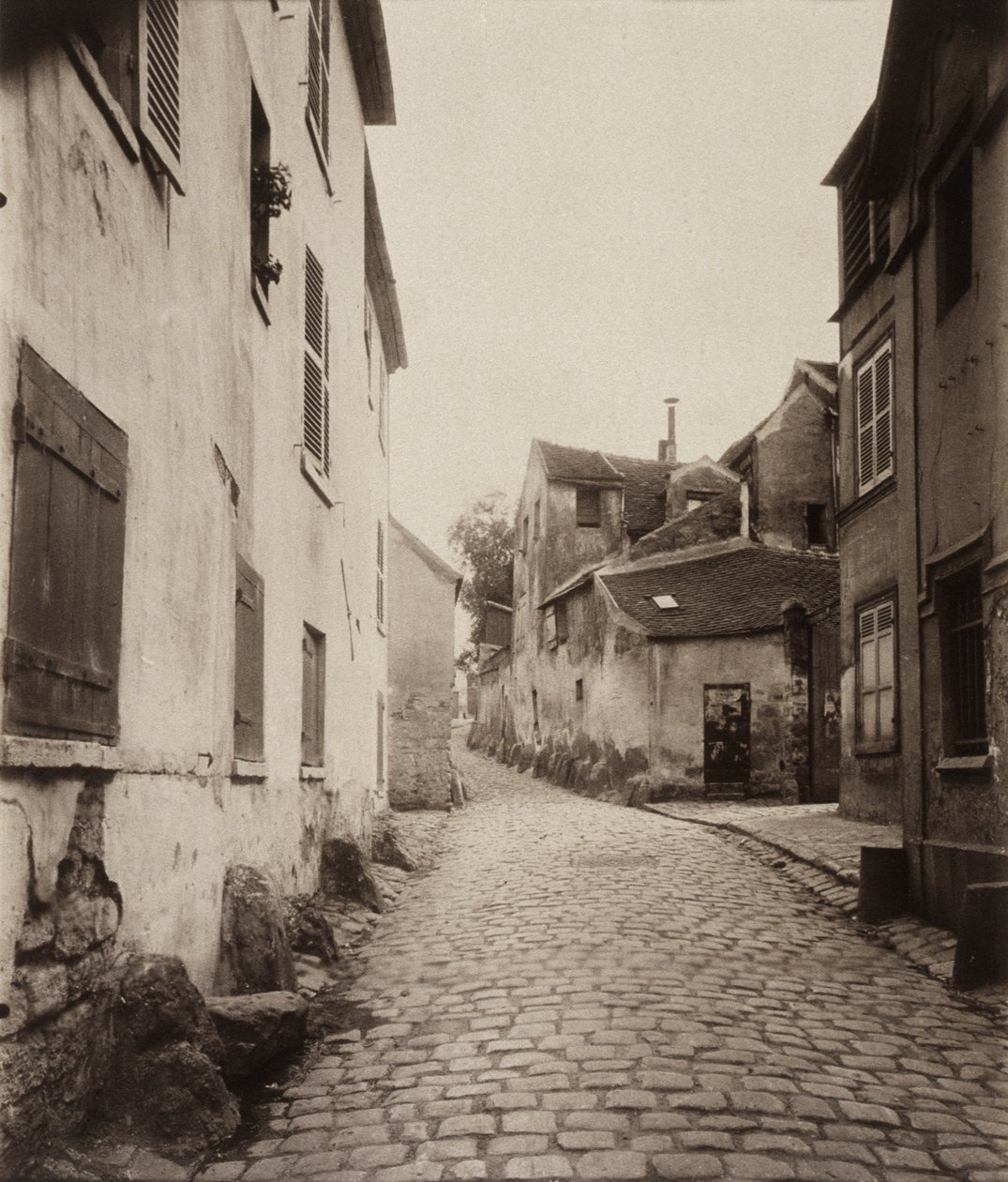Vauvet, vanha katu tekijältä Eugène Atget