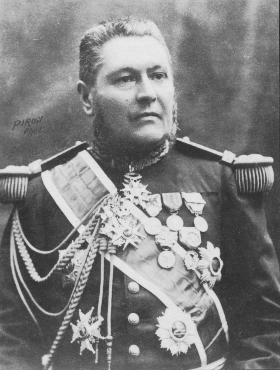 Amiraali Bienaime, s. 1893 tekijältä Eugene Pirou
