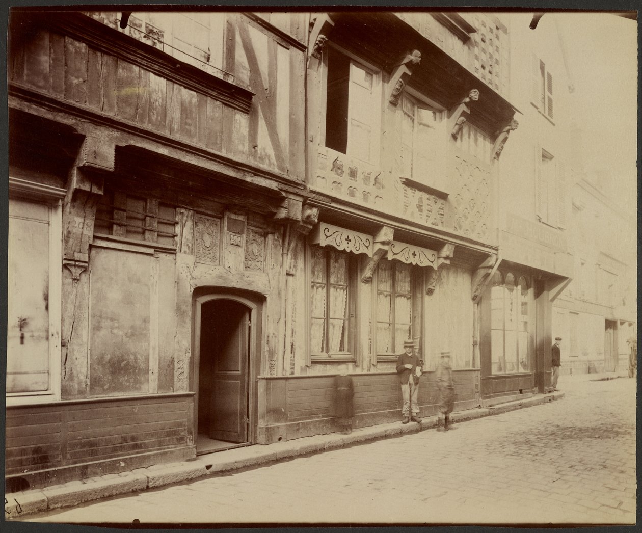 Beauvais, House Rue de la Manufacture tekijältä Eugène Atget