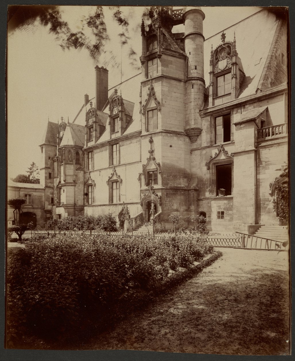Beauvais, tuomioistuimet tekijältä Eugène Atget