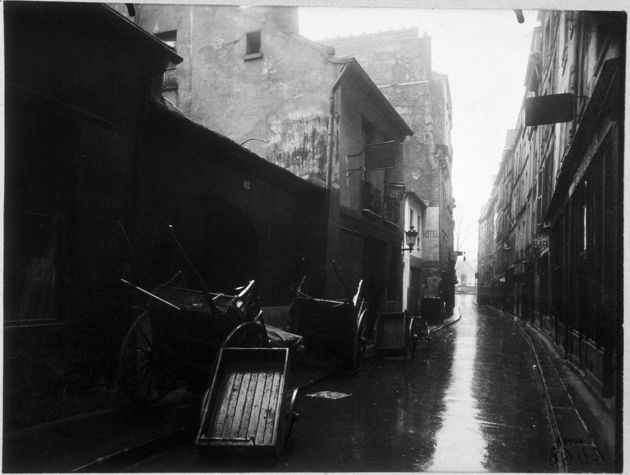 La rue de Bievre - valokuvaus Eugene Atget tekijältä Eugène Atget