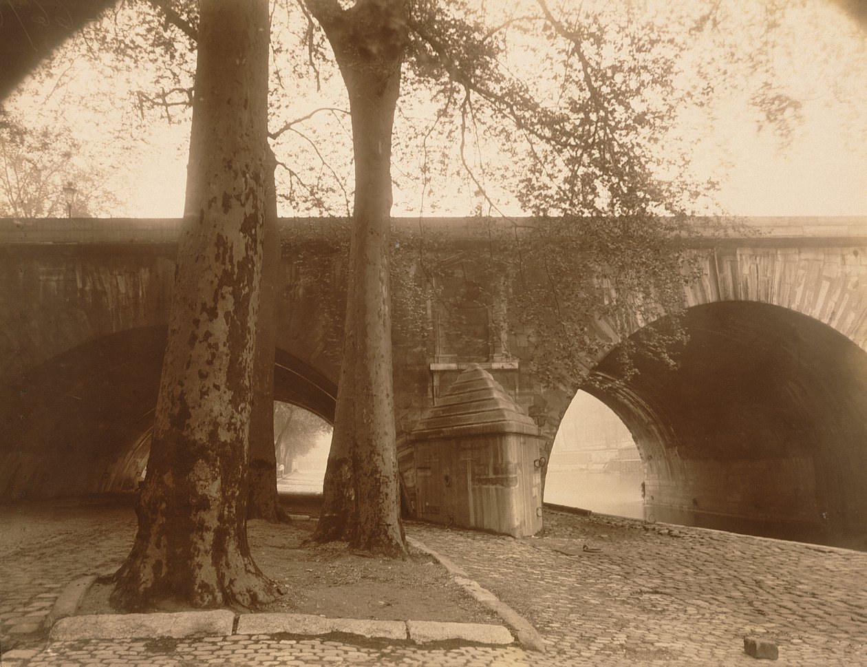 Pont Marie, 1926 (albumiinipainatuspaperivalokuva) tekijältä Eugène Atget