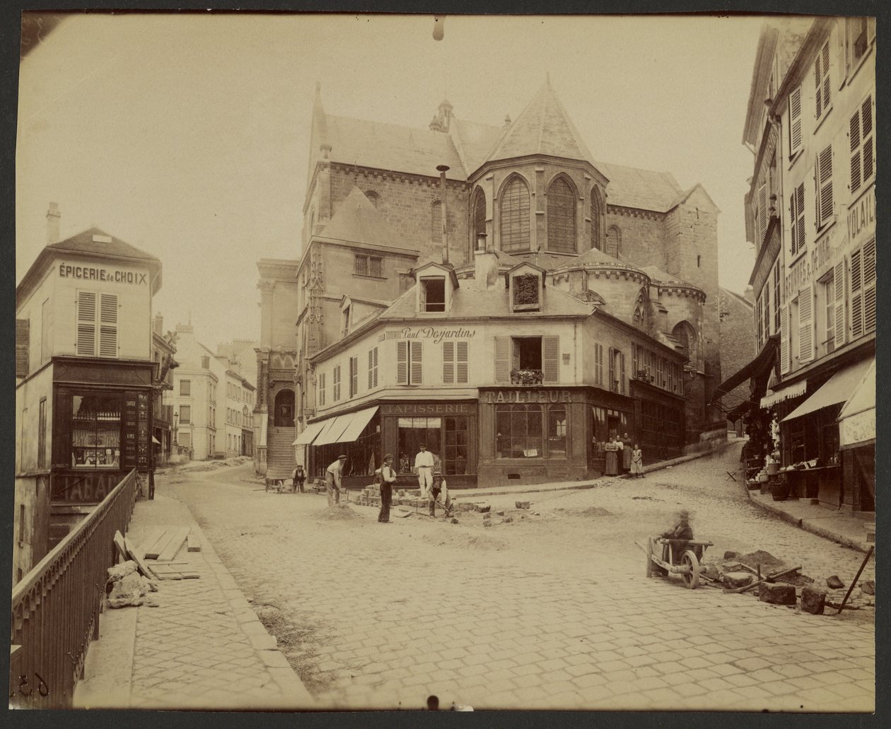 Pontoise, Saint-Macloun kirkko, 1200-1600-luvuilla. tekijältä Eugène Atget