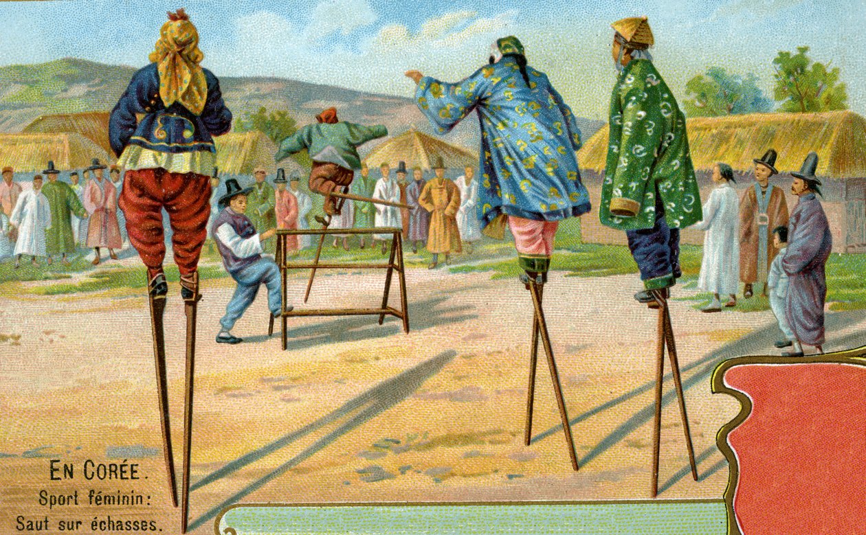 Korealaiset naiset puujakojen päällä hyppimässä esteitä, 1904 tekijältä European School