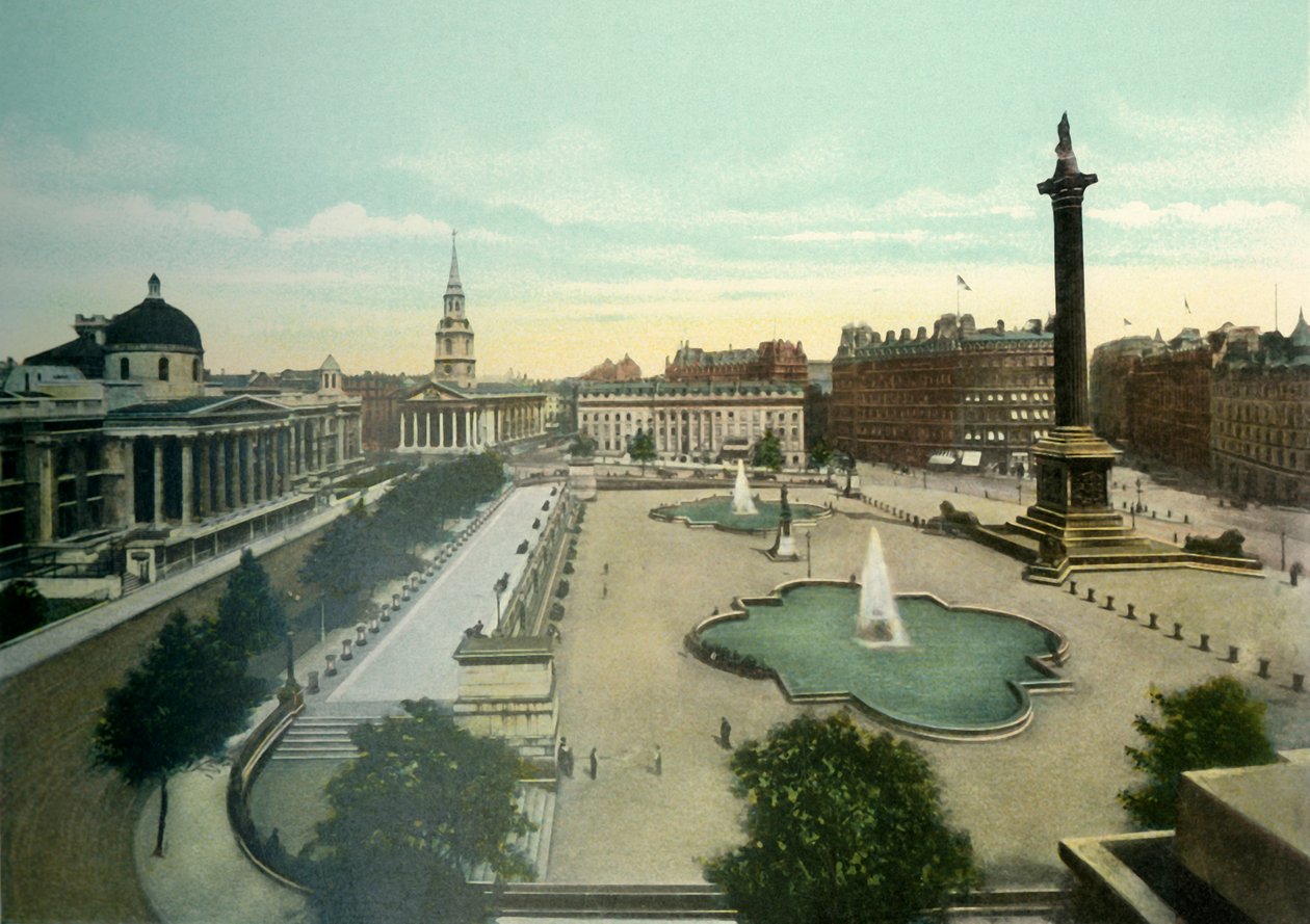 Trafalgar Square, 1900-luku. tekijältä Eyre and Spottiswoode
