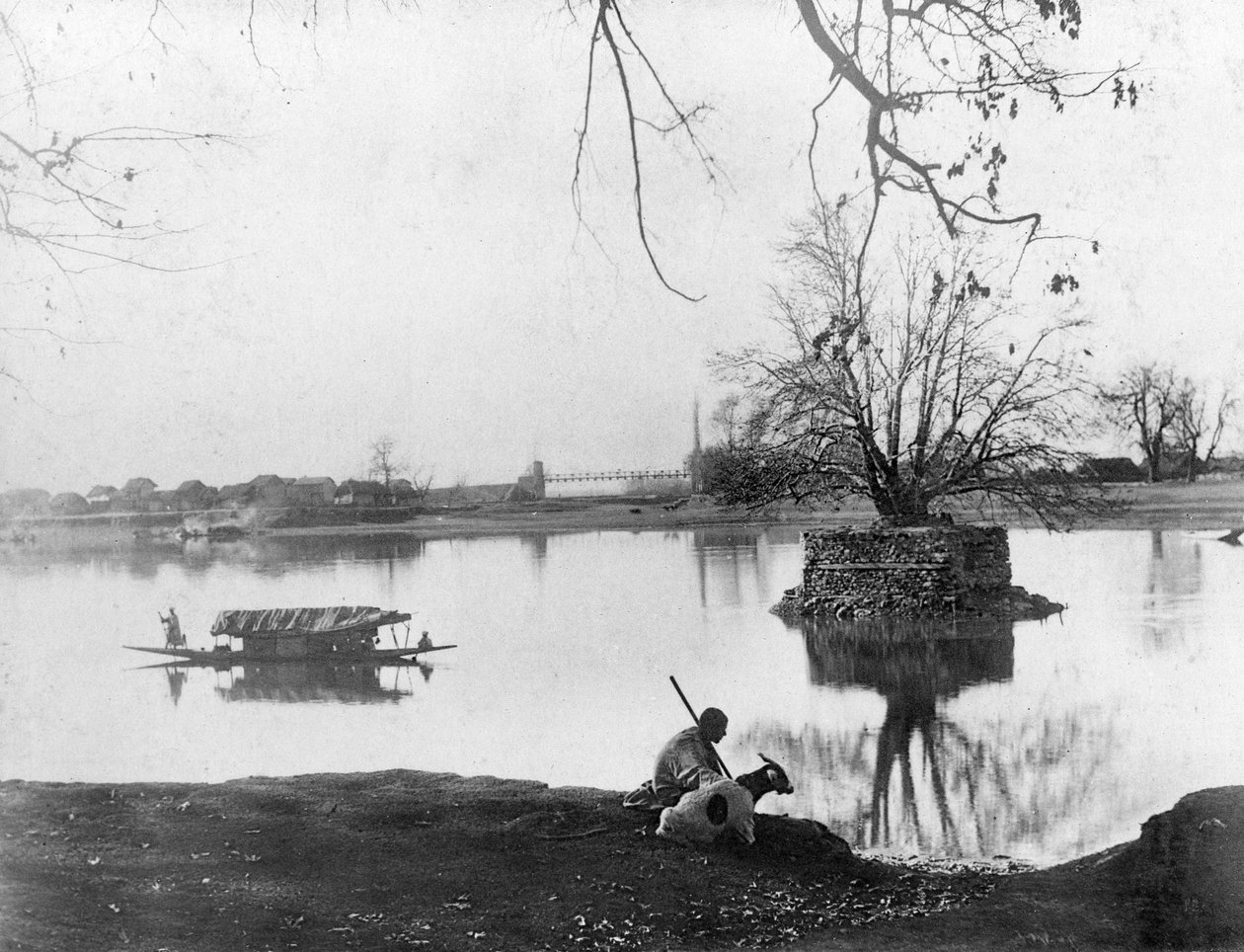 Jhelum-joki, Shadipur, Kashmir, Intia, 1900-luvun alku tekijältä F. Bremner