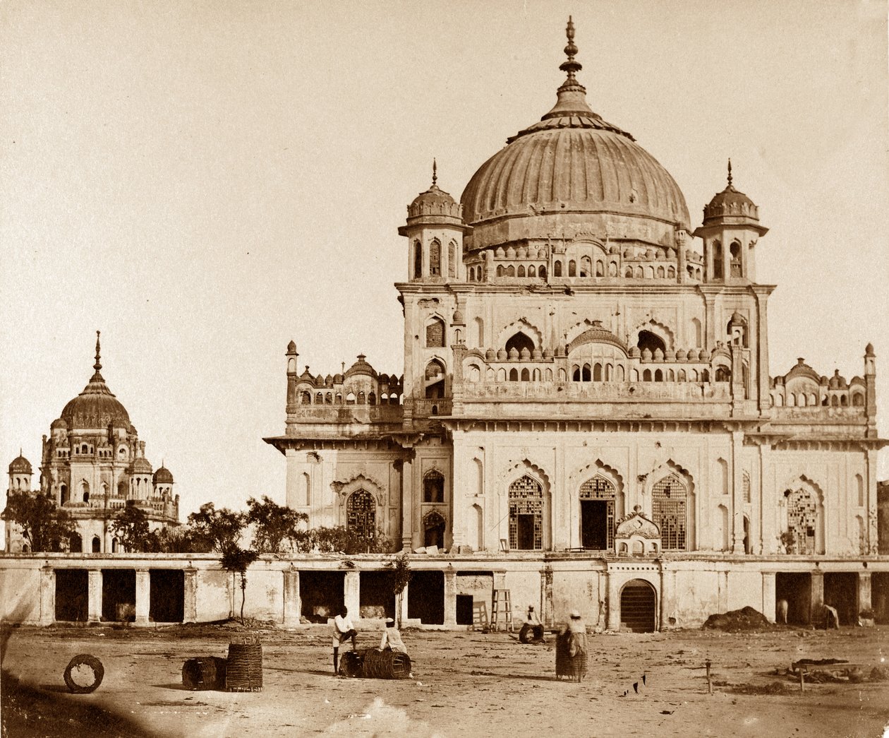 Pieni moskeija Kaiserbaghissa, Lucknow tekijältä Felice Beato