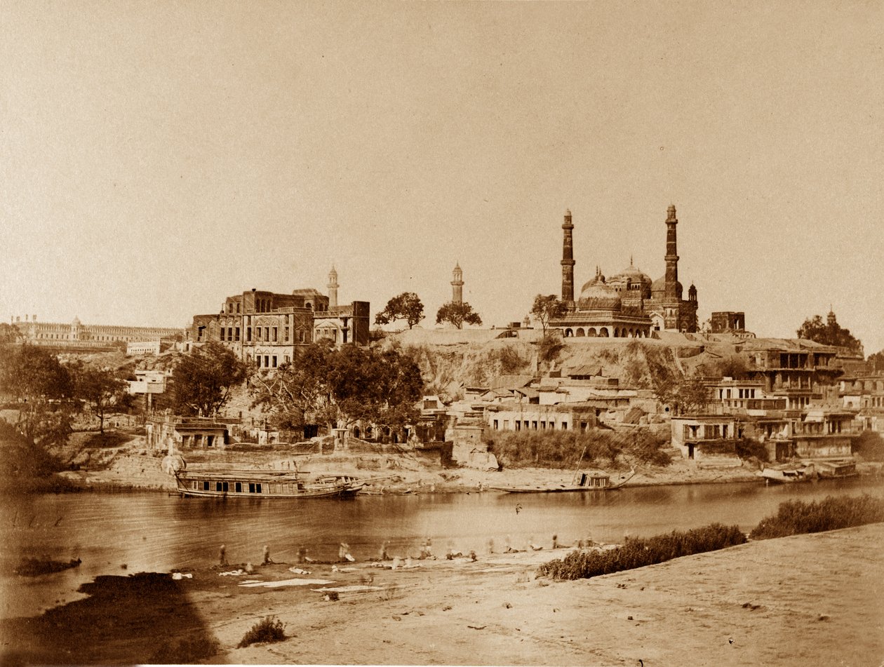 Näkymä uudelle patterille kivisillalta, Lucknow