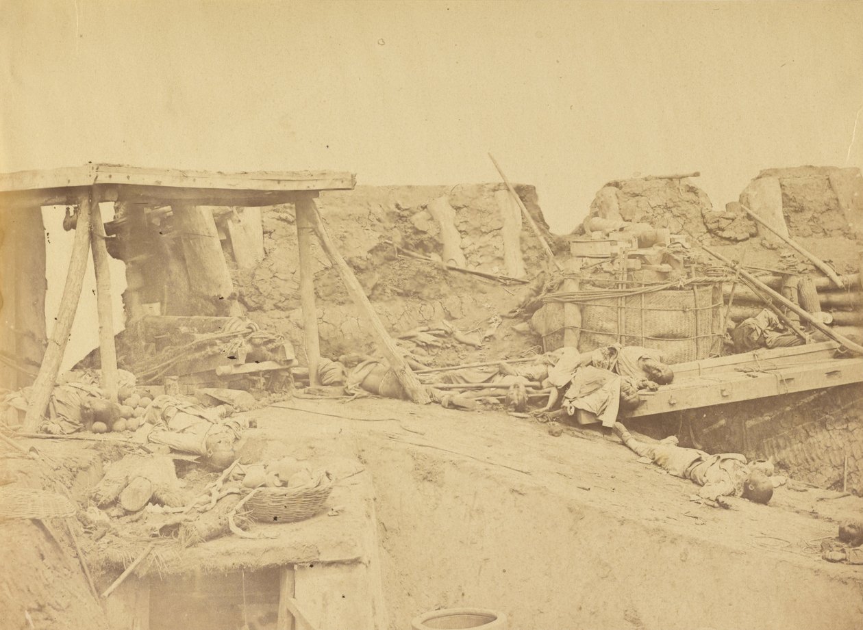 Brittiläisen sisäänkäynnin sisustus, North Fort 21. elokuuta 1860 tekijältä Felice Beato