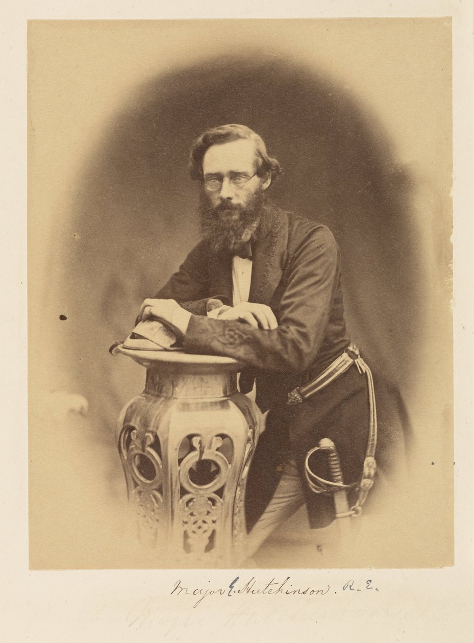 Majuri E.Hutchinson, R.E. tekijältä Felice Beato