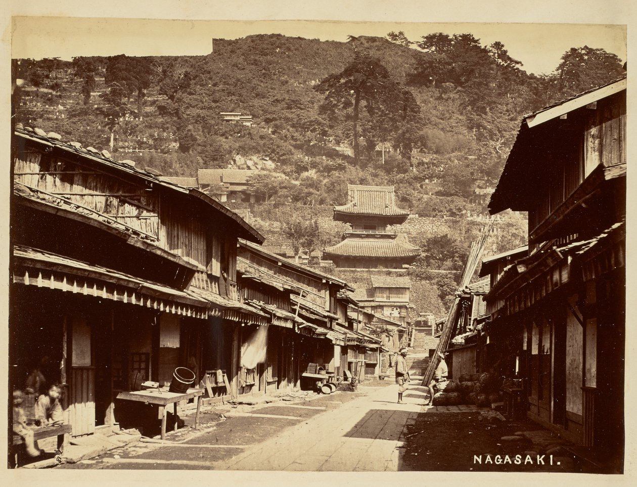 Nagasaki tekijältä Felice Beato