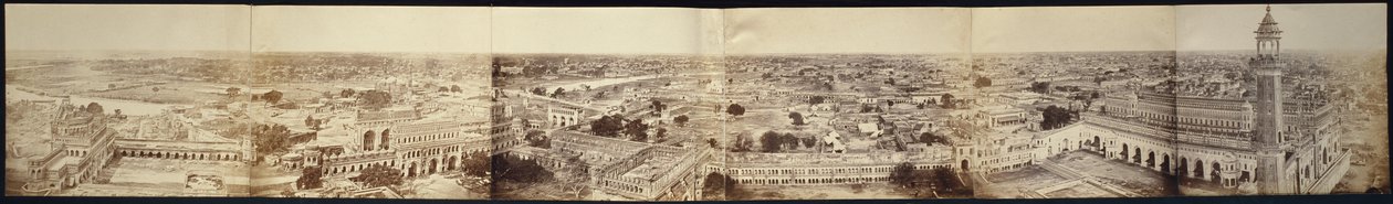 Panorama of Lucknow, otettu Kaiser Baghin palatsista, 1858 tekijältä Felice Beato