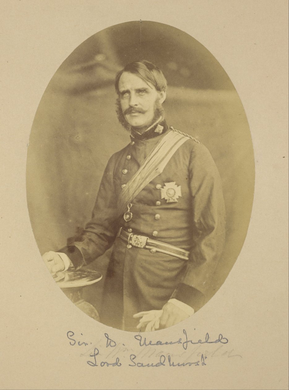 Kenraalimajuri William Rose Mansfieldin, 1. vapaaherra Sandhurstin muotokuva tekijältä Felice Beato