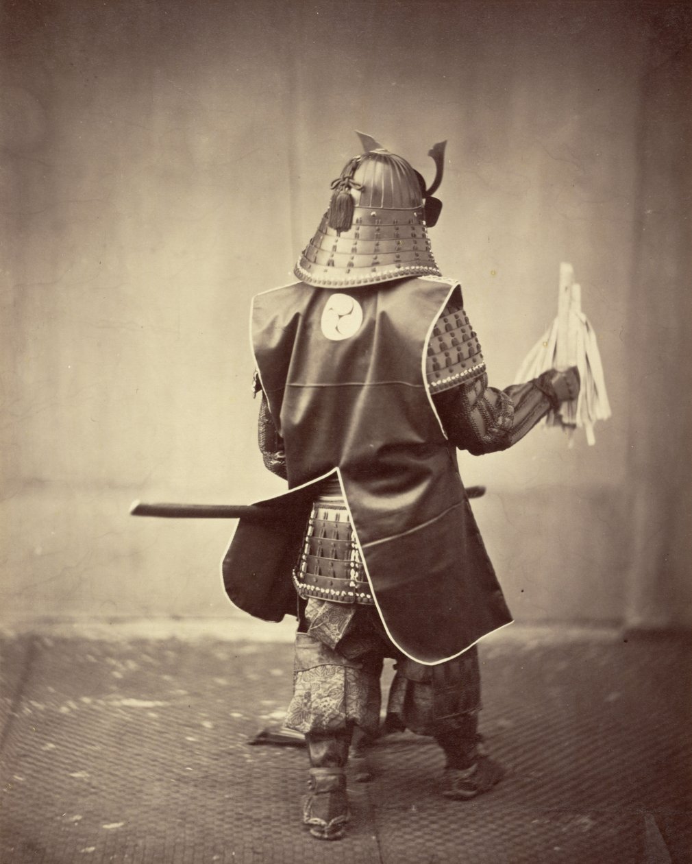 Samurai-puku – takanäkymä tekijältä Felice Beato