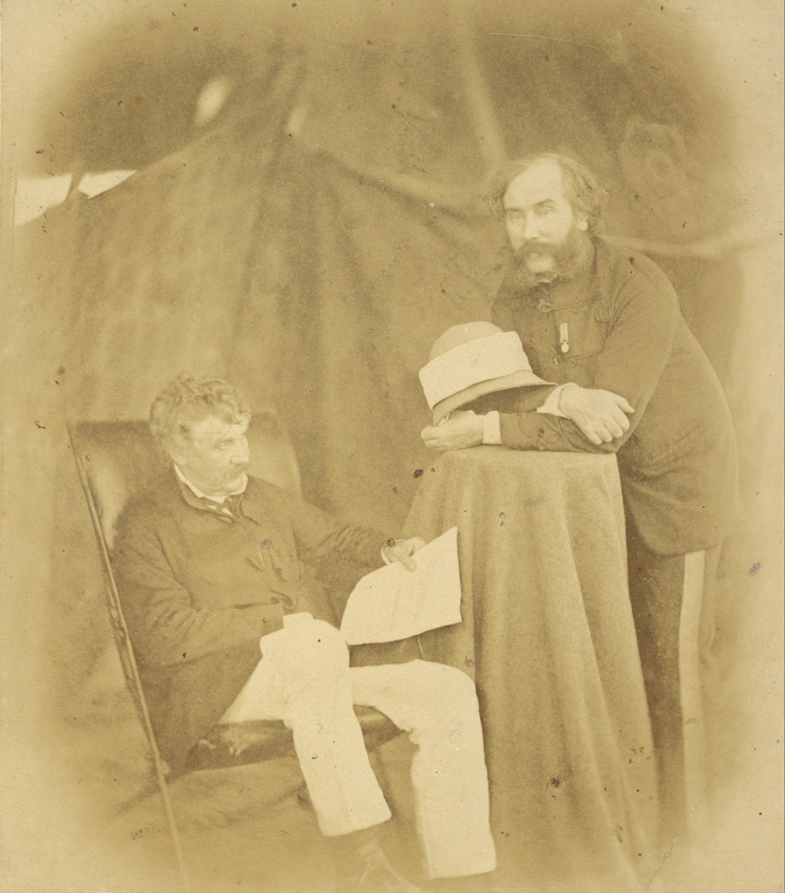 Sir Henry Drury Harness, K.C.B., eversti komentaja, kuninkaalliset insinöörit ja eversti Robert Abercromby tekijältä Felice Beato