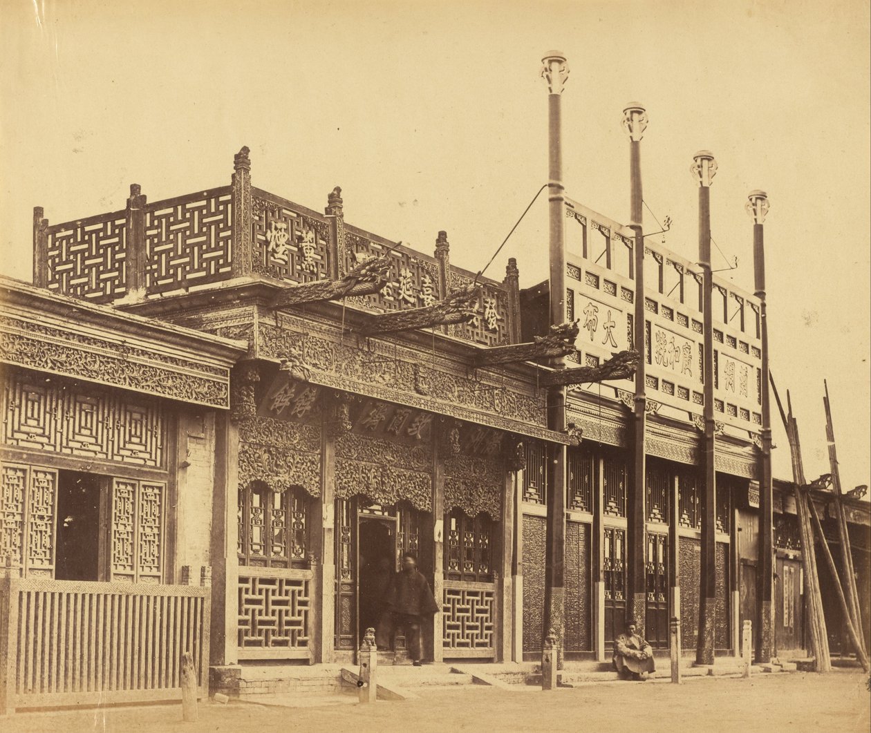 Street and Shops in the Tatar City of Peking, 29. lokakuuta 1860 tekijältä Felice Beato