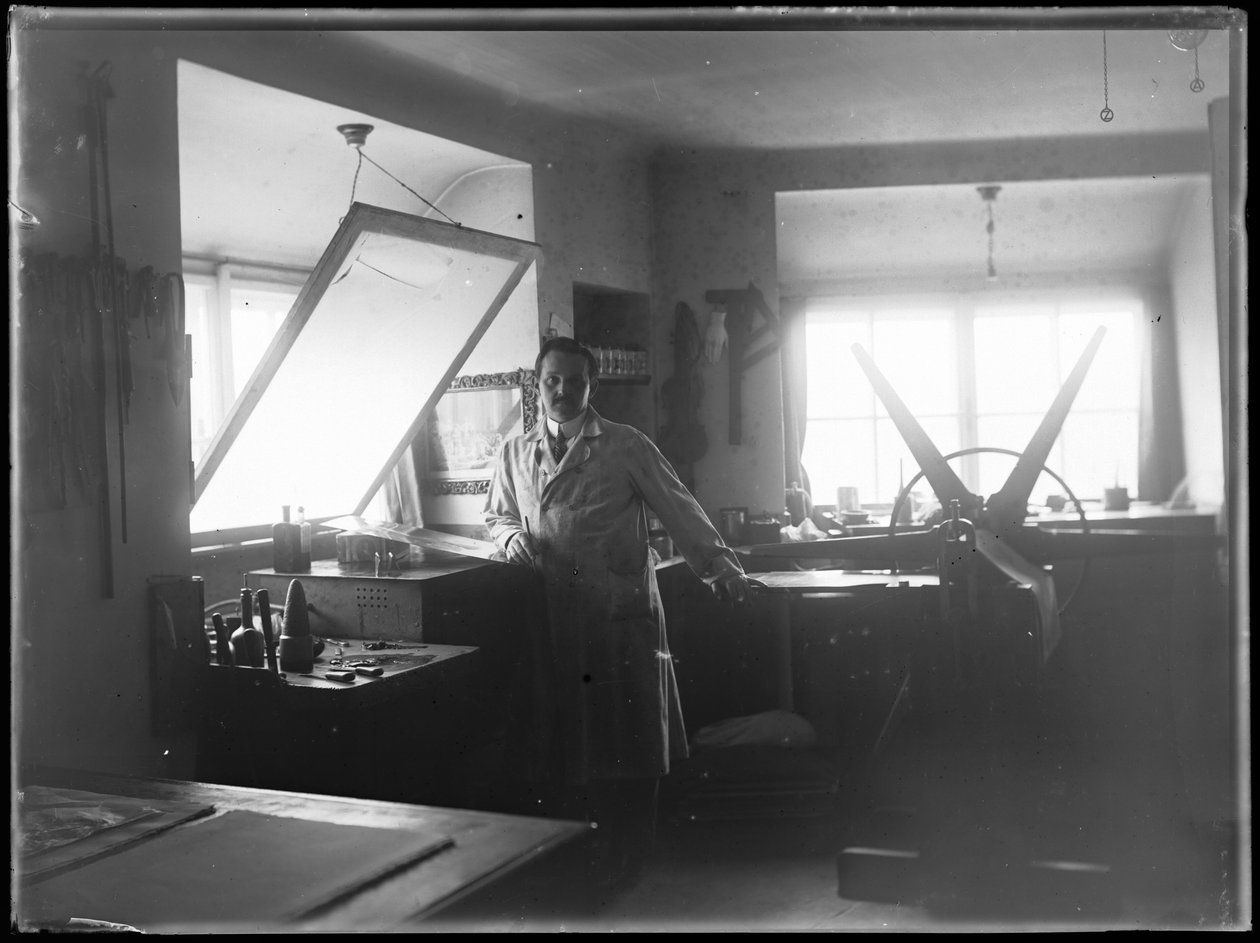 Ferdinand ordure painotalossaan tekijältä Ferdinand Schmutzer
