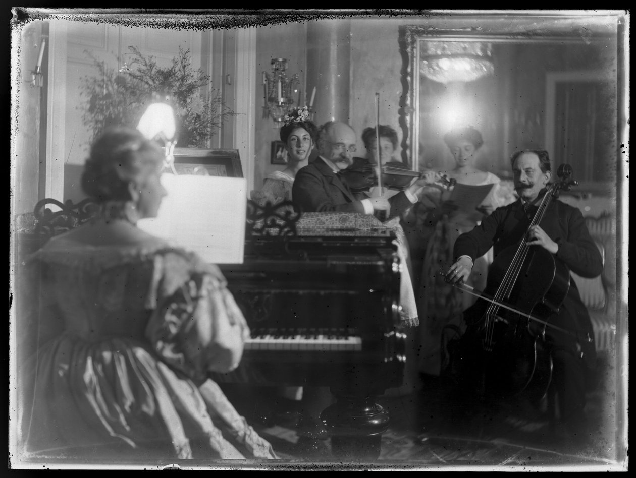 Salon music tekijältä Ferdinand Schmutzer