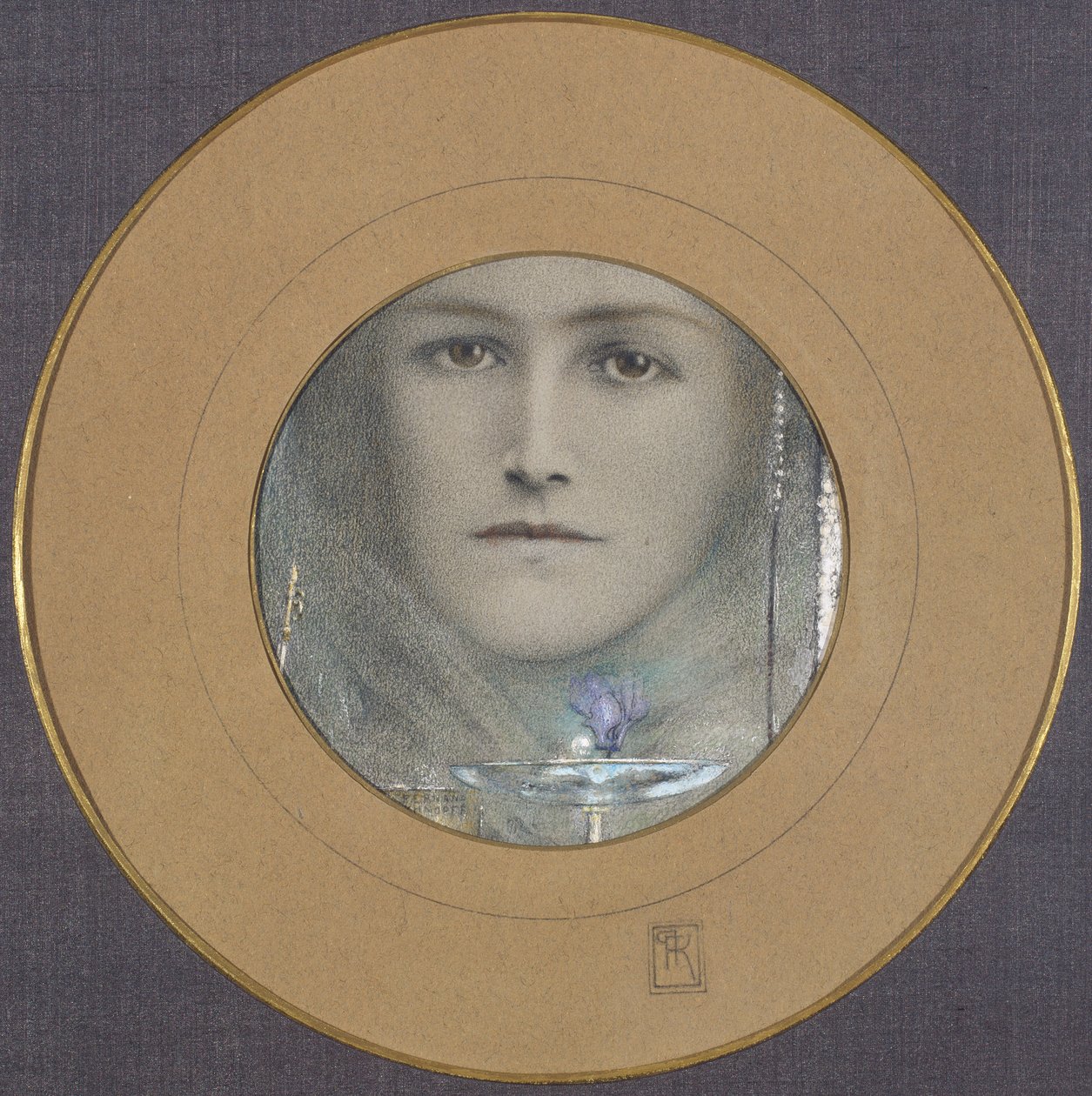 Ruskeat silmät ja sininen kukka tekijältä Fernand Khnopff