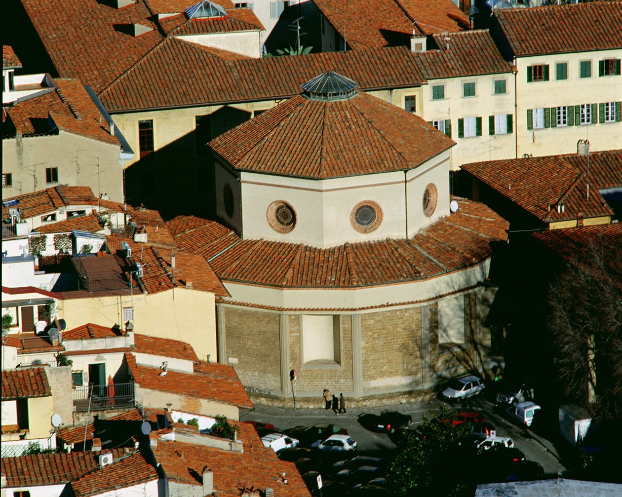 Santa Maria degli Angelin rotunda, aloitettu 1434 tekijältä Filippo Brunelleschi