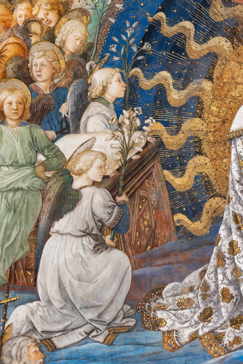 Enkelit pitelevät liljoja, kukkia, jotka ovat puhtauden symboli, Marian kruunaamisen yksityiskohta tekijältä Filippo Lippi