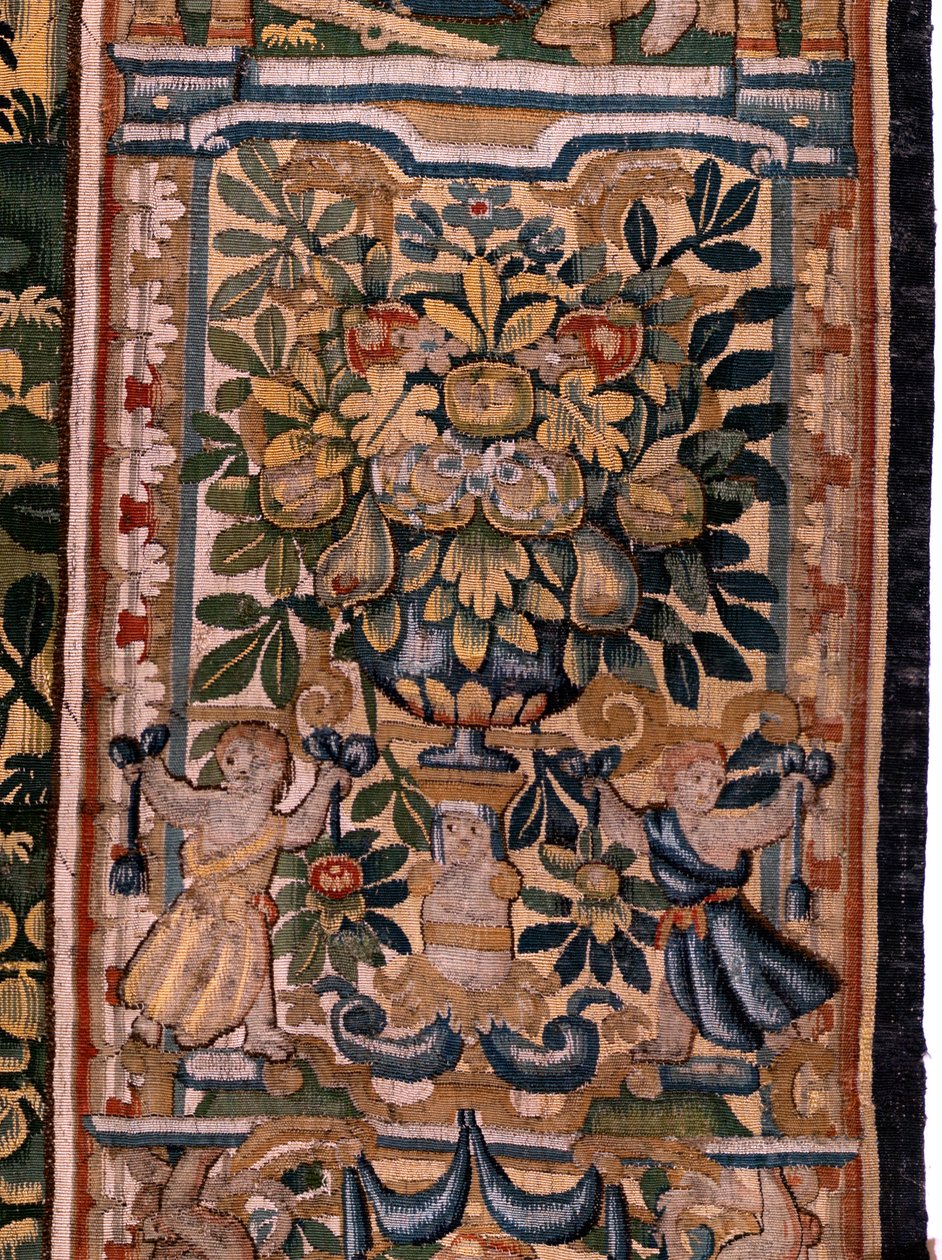 Flanderin kuvakudos. Sarjan tarina Cyrusista. No V -taistelu kahden soturin välillä ja Cyrusin kuolema (Combate de dos guerreros y muerte de Ciro). Anonymous, perustuu Michiel Coxcieen. Atelier Antwerpen. Silkki ja villa. Noin 1590. tekijältä Flemish School