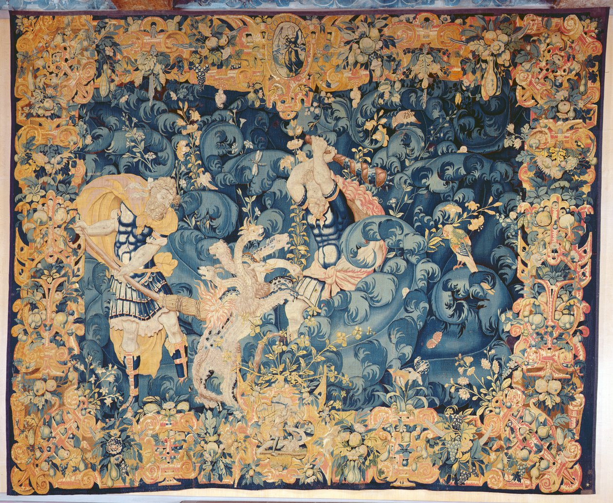 Hercules ja Lernaean Hydra, Audenarde Workshop (villa- ja silkkikudos) tekijältä Flemish School