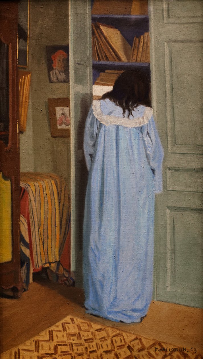 Sisustus, nainen sinisellä etsimässä kaapista tekijältä Felix Edouard Vallotton