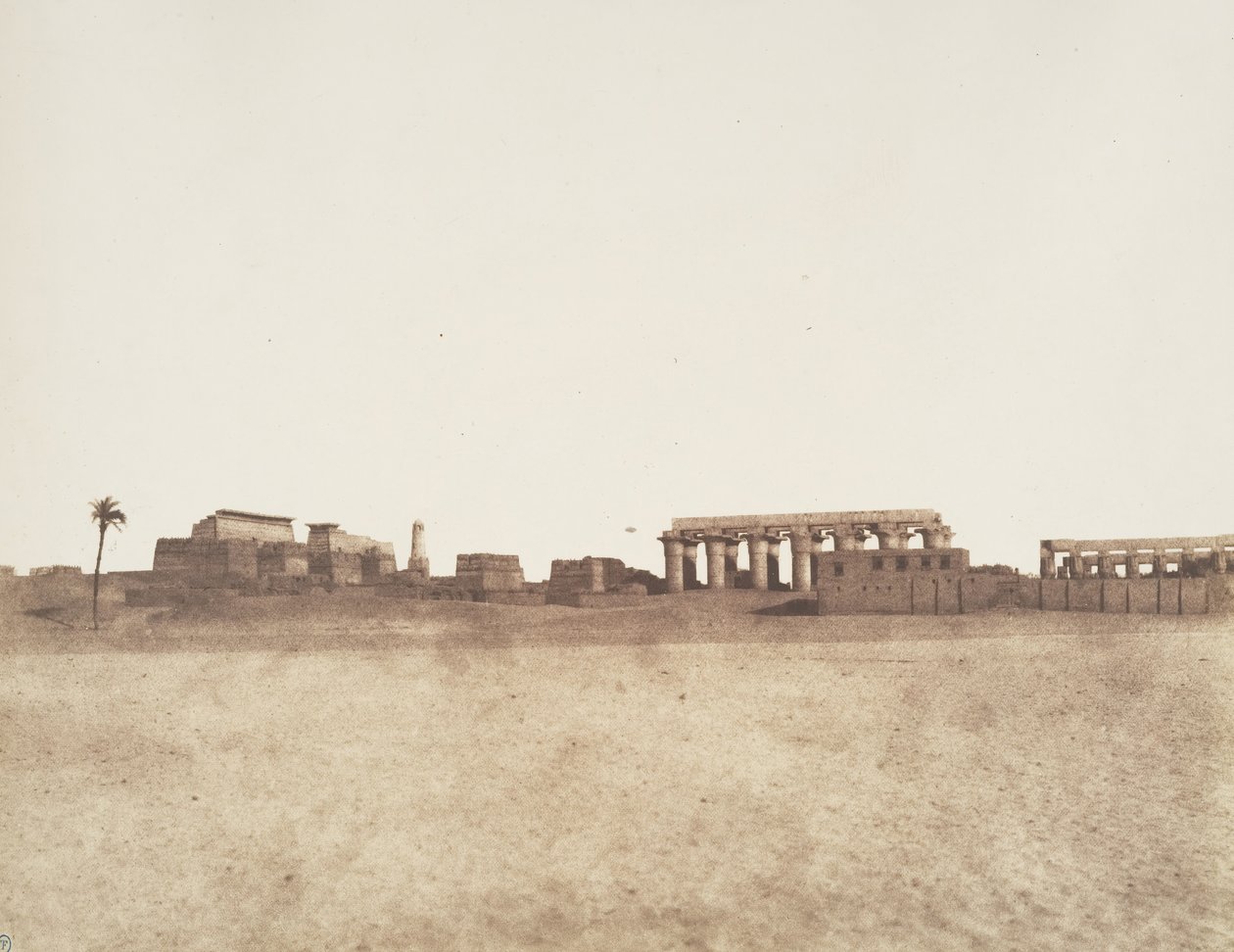 Louksor Thebes, yleinen näkymä raunioista, 1851-52. tekijältä Félix Teynard