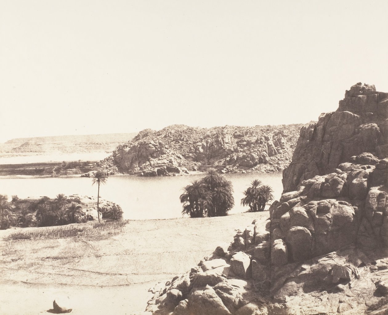 Tâfah, Graniittikivet Niilin rannoilla, 1851-52, painettu 1853-54. tekijältä Félix Teynard